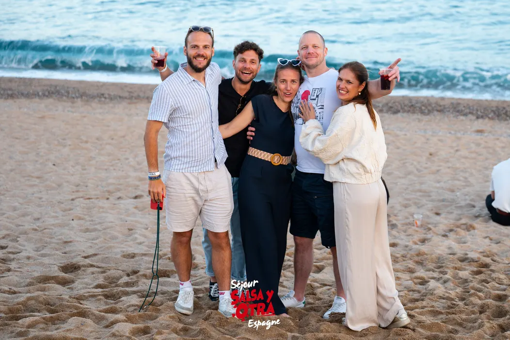 Amis NUI Beach