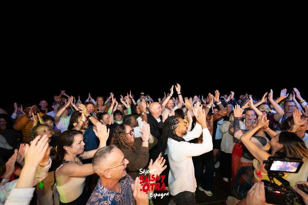 Le Nui Beach en feu
